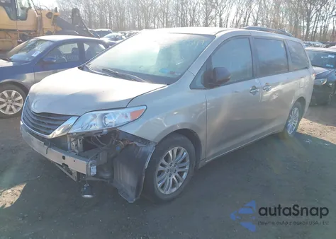 2013 Toyota Sienna Xle V6 8 Passenger from USA, damaged, VIN 5TDYK3DC6DS388793